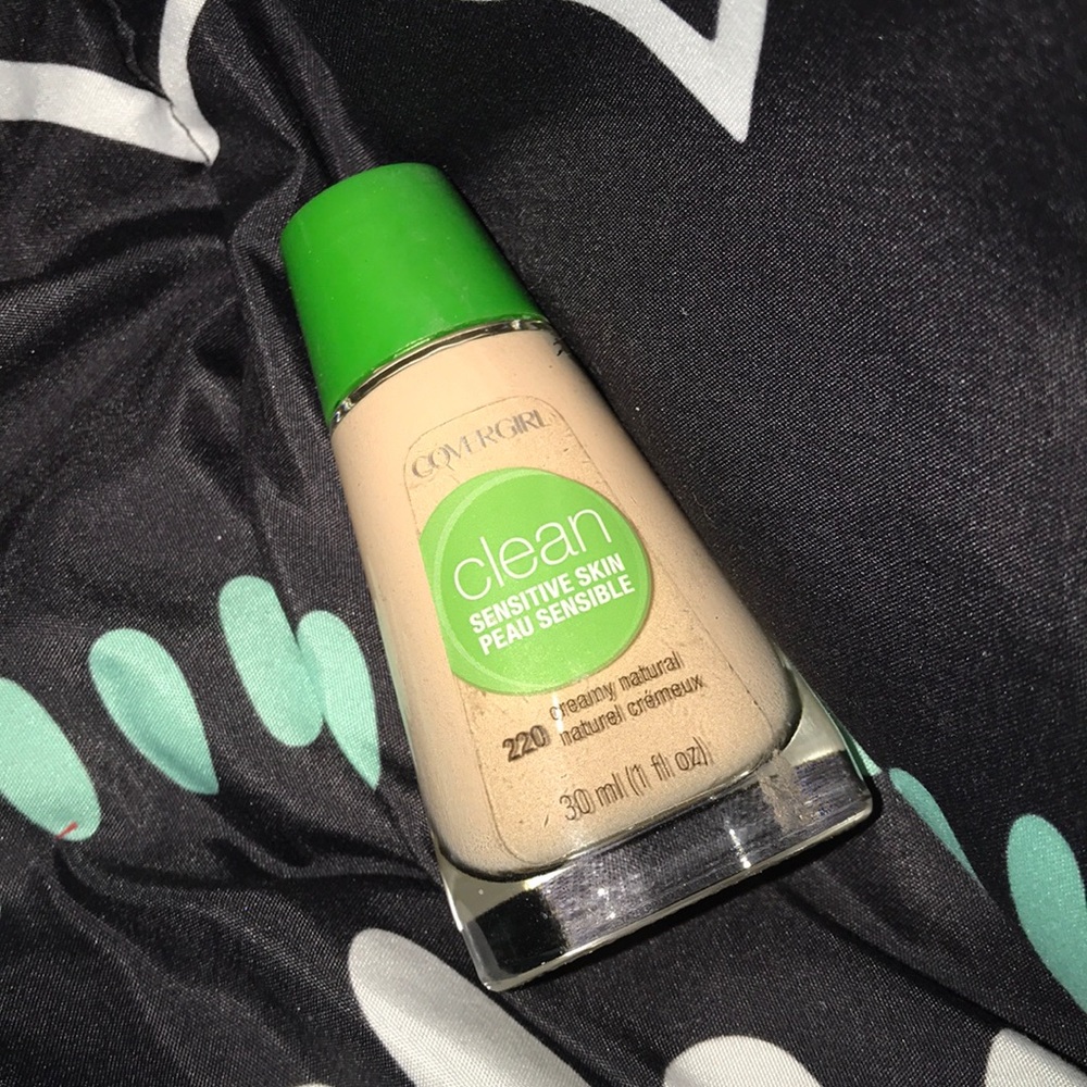 Covergirl Sensitive Skin Foundation